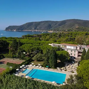 Resort Club