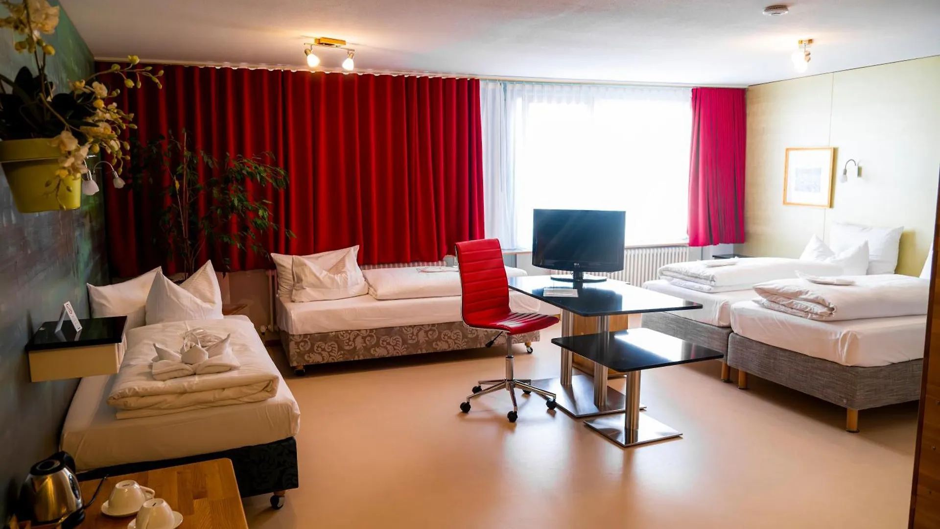 Abalon Hotel Ideal Stuttgart 3*,