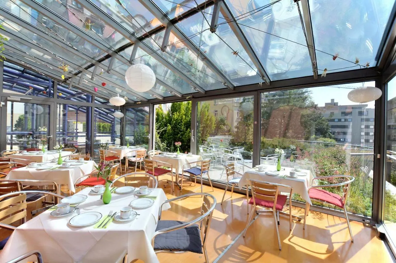 ***  Abalon Hotel Ideal Stuttgart Germany